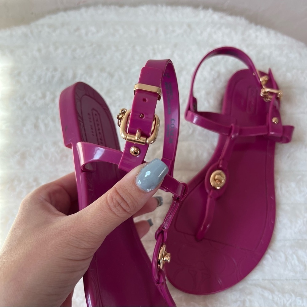 Coach Pier Fuchsia Jelly Sandals - Picture 3 of 9